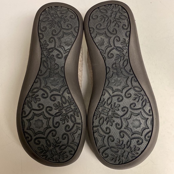 L. L. Bean Wool Dog Themed Daybreak Scuffs Mule Slippers Size 6 - Picture 14 of 17